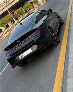 هیوندای ئەلەنترا